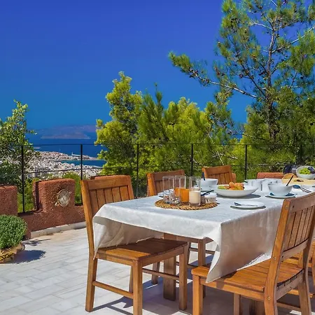 Villa Kastro Estate *